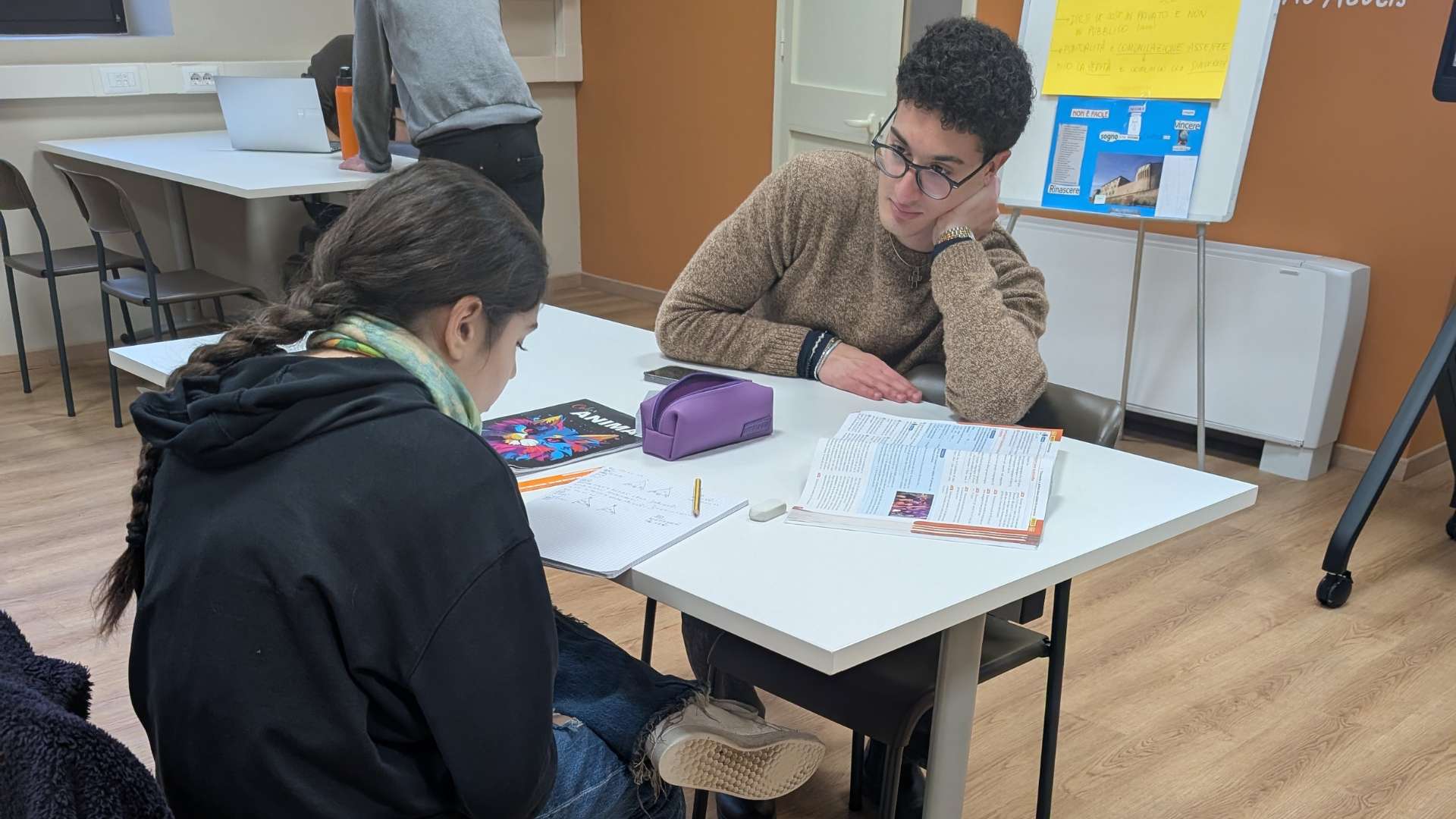 aula studio spazio aggregativo (2)